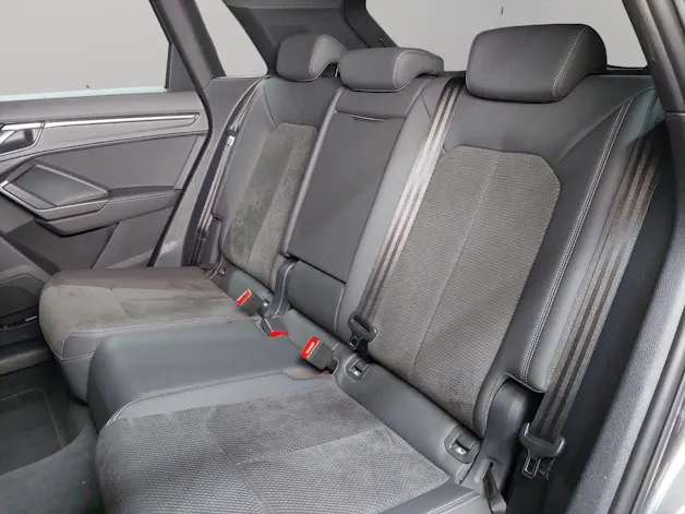 Audi Q3 40 TFSI S line quattro S-tronic