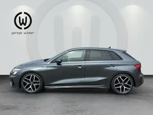 Audi A3 Sportback 40 TFSI S line quattro S-tronic
