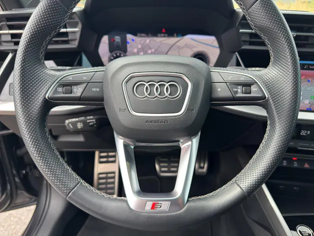 Audi A3 Sportback 40 TFSI S line quattro S-tronic