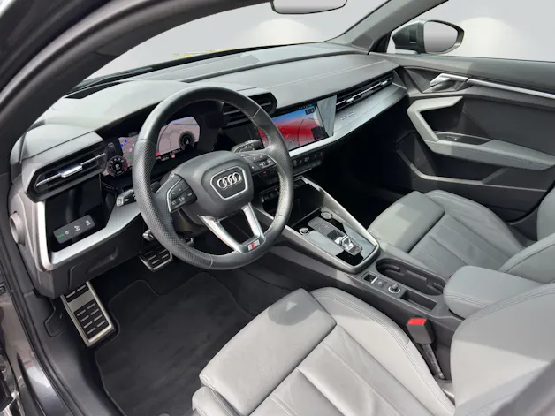 Audi A3 Sportback 40 TFSI S line quattro S-tronic