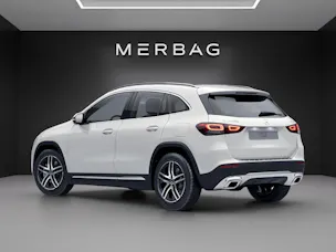 Mercedes-Benz GLA 250 4Matic Progressive 8G-DCT