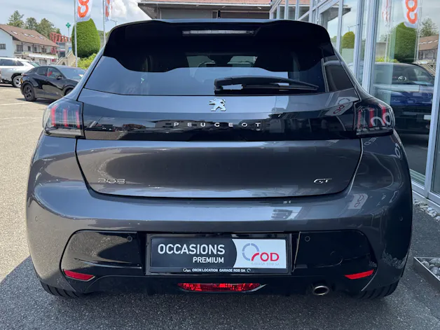 Peugeot 208 1.2 PureTech GT EAT8