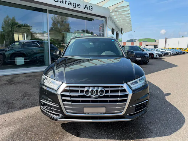 Audi Q5 2.0 TFSI sport quattro S-tronic
