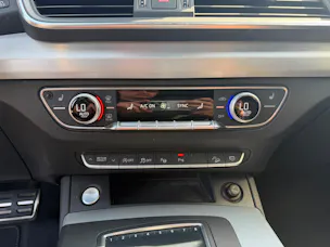 Audi Q5 2.0 TFSI sport quattro S-tronic