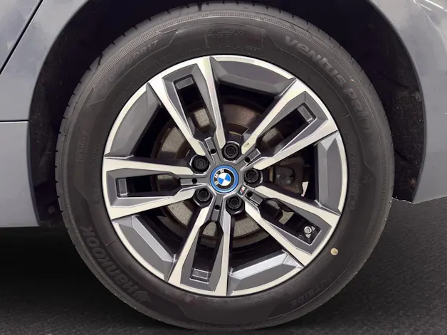 BMW 225e xDrive Active Tourer M SPORT