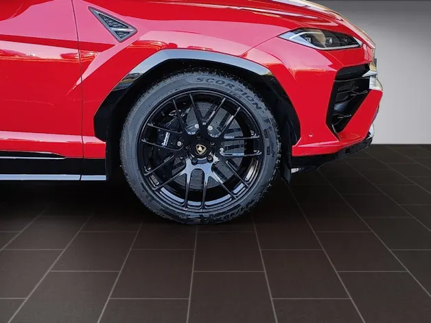 Lamborghini Urus 4.0 SE