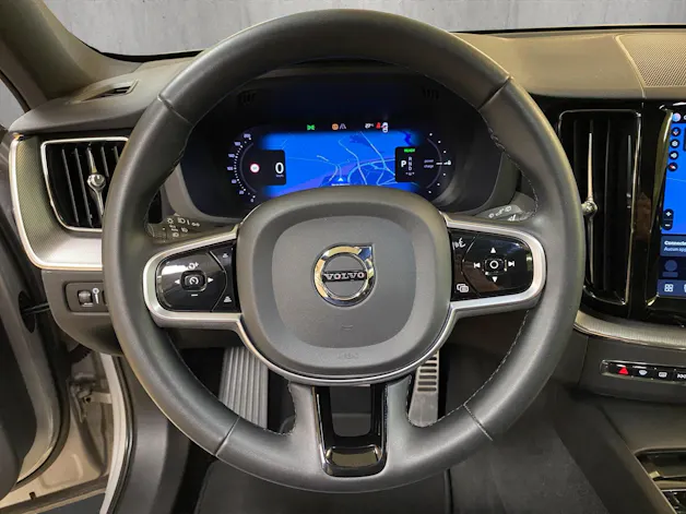 Volvo XC60 T6 eAWD PluginHybrid R-Design Geartronic