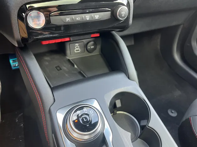 Ford Kuga 2.5 FHEV ST-Line X 4WD