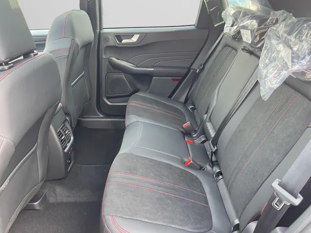Ford Kuga 2.5 FHEV ST-Line X 4WD