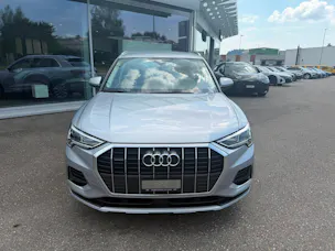 Audi Q3 40 TFSI advanced quattro S-tronic