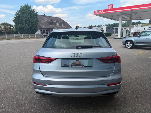 Audi Q3 40 TFSI advanced quattro S-tronic