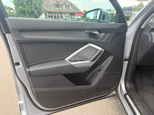 Audi Q3 40 TFSI advanced quattro S-tronic
