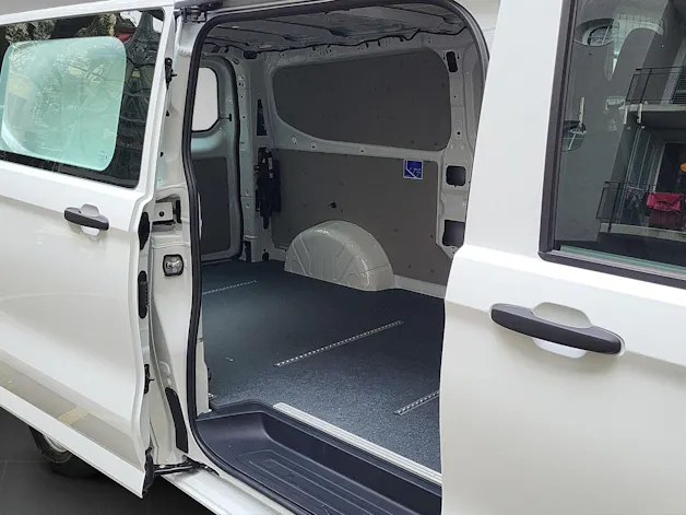 VW Transporter Kastenwagen langer Radstand 2.0TDI 150PS Automat