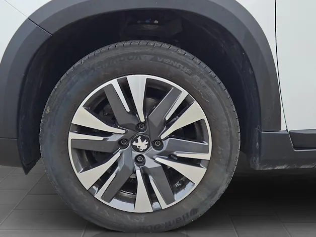 Peugeot 2008 1.2 PureTech Allure EAT6