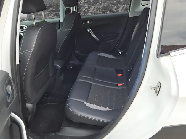 Peugeot 2008 1.2 PureTech Allure EAT6