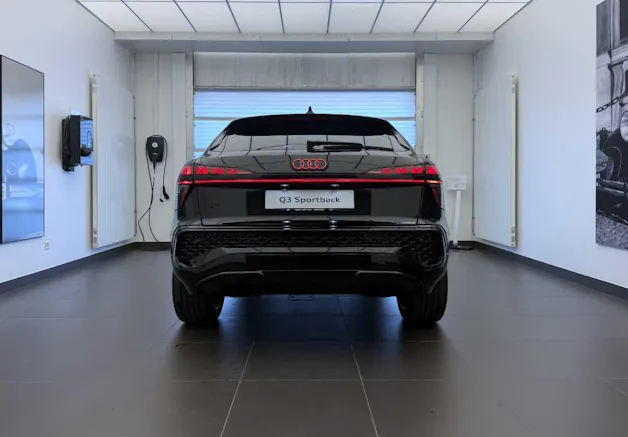 Audi Q3 SUV 110 kW TFSI S tronic