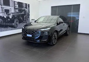 Audi Q3 SUV 110 kW TFSI S tronic
