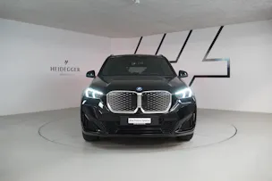 BMW iX1 xDrive 30 M Sport