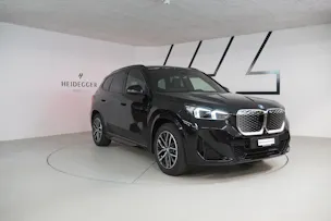 BMW iX1 xDrive 30 M Sport