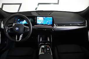 BMW iX1 xDrive 30 M Sport