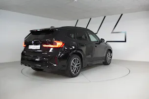 BMW iX1 xDrive 30 M Sport