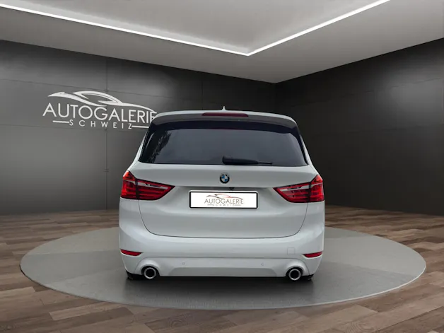 BMW 220d xDrive Gran Tourer | CH Fzg. | Driving Assistant Plus | Kamera | LED Scheinw. | HeadUp | Sportsitze |
