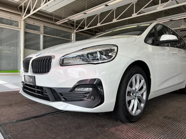 BMW 220d xDrive Gran Tourer | CH Fzg. | Driving Assistant Plus | Kamera | LED Scheinw. | HeadUp | Sportsitze |