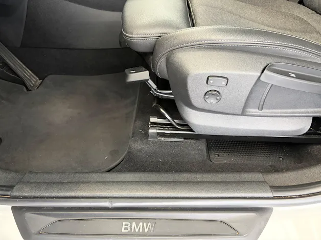 BMW 220d xDrive Gran Tourer | CH Fzg. | Driving Assistant Plus | Kamera | LED Scheinw. | HeadUp | Sportsitze |