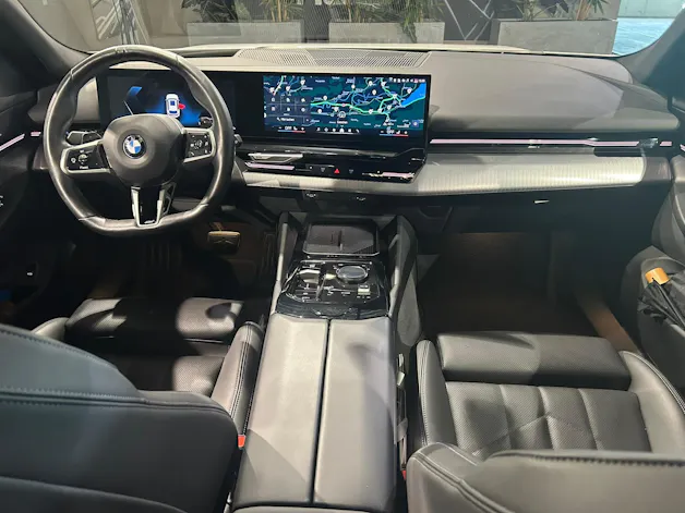BMW 520d xDrive 48V Touring M Sport Steptronic