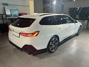 BMW 520d xDrive 48V Touring M Sport Steptronic