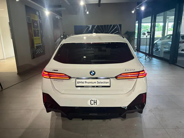 BMW 520d xDrive 48V Touring M Sport Steptronic