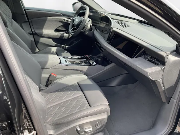 AUDI A6 Avant e-tron quattro