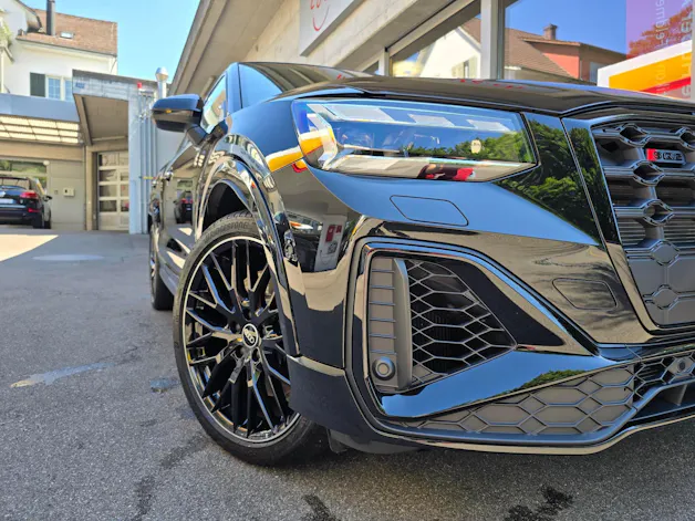 Audi SQ2 TFSI quattro S-tronic