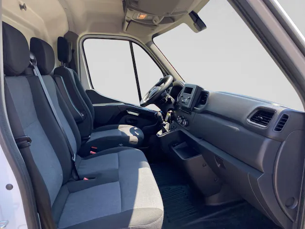 Renault Master T35 2.3 Blue dCi 135 L2H2
