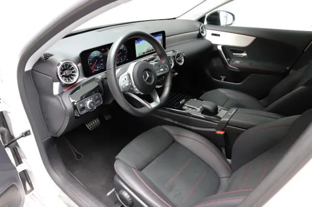 Mercedes-Benz A 250 AMG Line