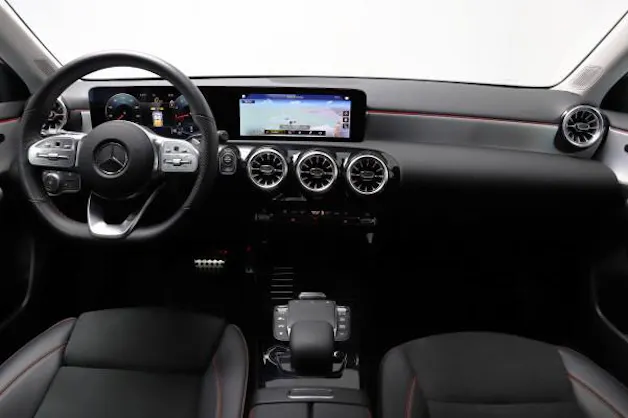 Mercedes-Benz A 250 AMG Line