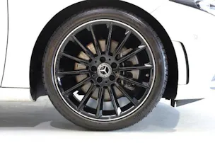 Mercedes-Benz A 250 AMG Line