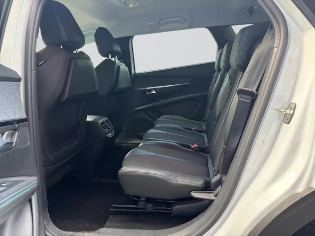 Peugeot 5008 1.2PT AllurePackEAT8