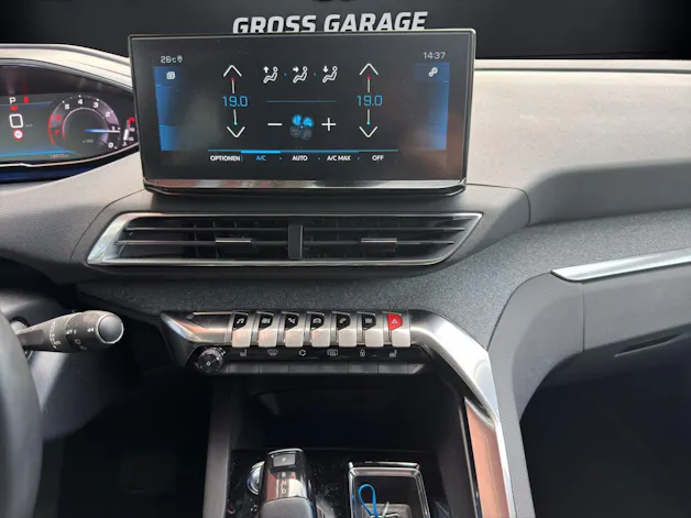 Peugeot 5008 1.2PT AllurePackEAT8