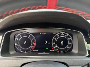 VW Golf 2.0 TSI GTI TCR