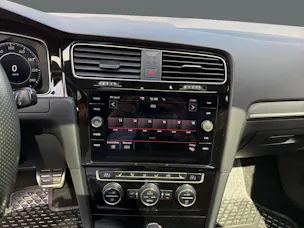 VW Golf 2.0 TSI GTI TCR
