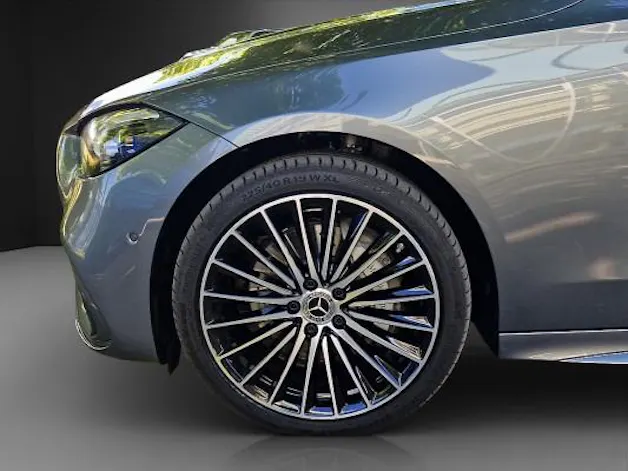 MERCEDES-BENZ C 300 de T EQ Hybrid 4M