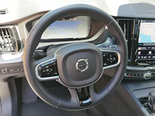 Volvo XC60 T8 eAWD R-Design Geartronic