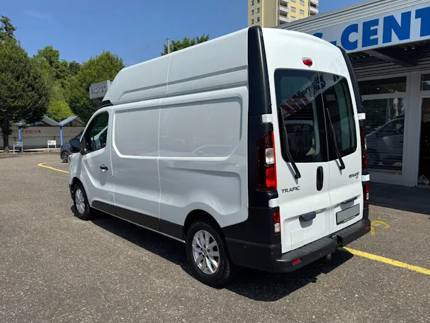 Renault Trafic 2.0 dCi 150 ADVANCE L2H2