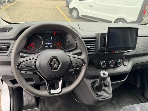 Renault Trafic 2.0 dCi 150 ADVANCE L2H2