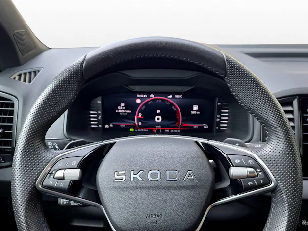 SKODA Karoq 2.0 TSI SportLine 4x4 DSG