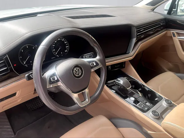 VW Touareg 3.0 TDI Atmosphere Tiptronic
