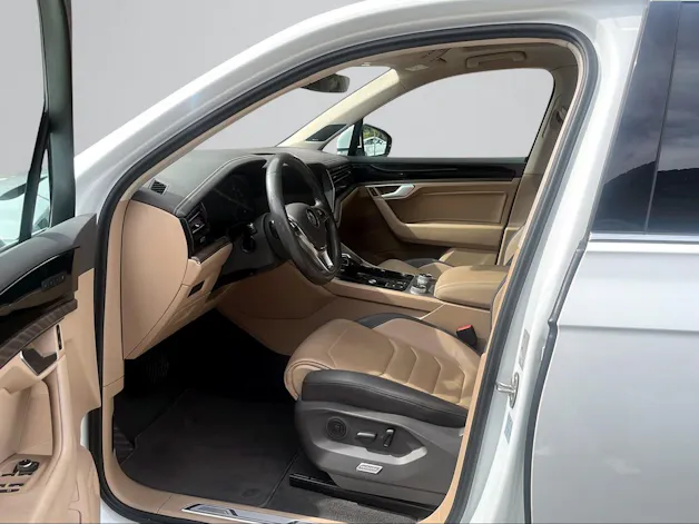 VW Touareg 3.0 TDI Atmosphere Tiptronic