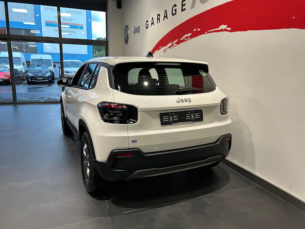 JEEP Avenger 54kWh Longitude