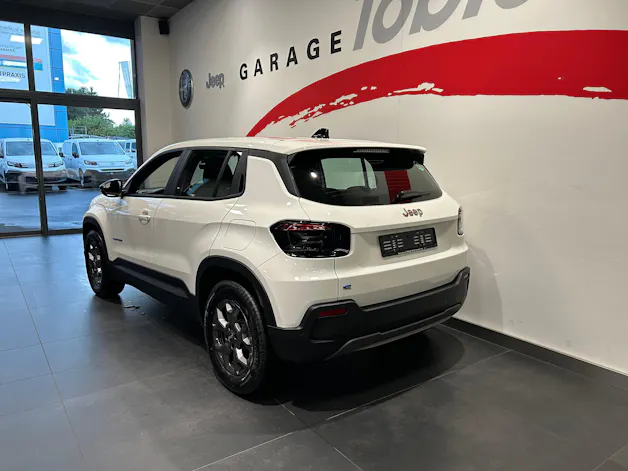 JEEP Avenger 54kWh Longitude